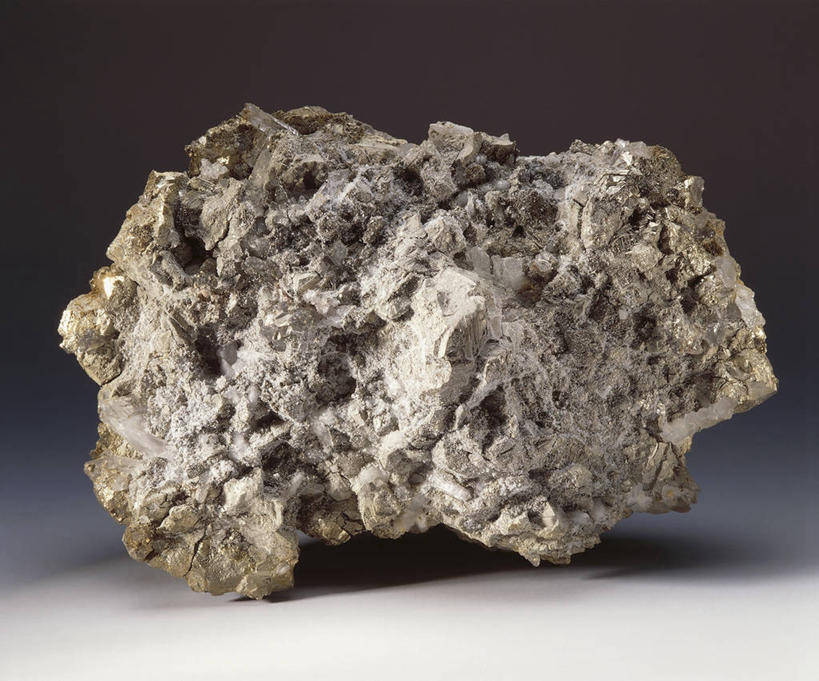 无人,横图,室内,特写,静物,阴影,粗糙,图像,一个,自然,概念,摄影,单个,矿产,毛糙,矿物,主题,改变,自然现象,构图,黄铁矿,火成岩,地质学,矿物质,自然地理,岩石,彩图,影棚拍摄,时空,粗拙,状态,金属矿产