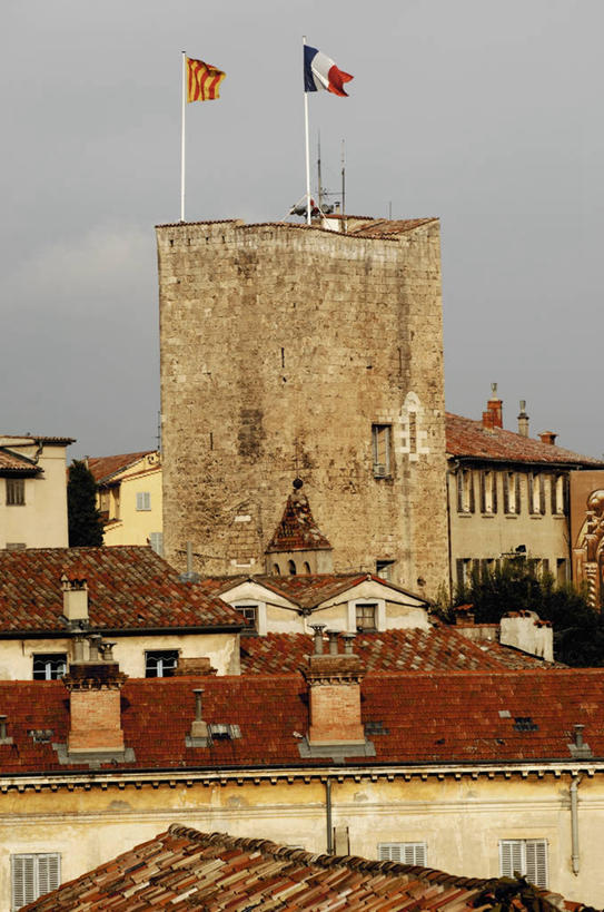 无人,竖图,室外,白天,建筑,旗帜,法国,欧洲,屋顶,瓦,天空,摄影,普罗旺斯,地中海文化,格拉斯,彩图