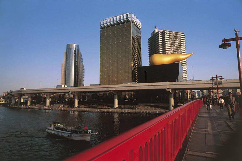 三个人,栏杆,横图,室外,白天,河流,城市,建筑,船,东京,日本,亚洲,朦胧,模糊,日本文化,首都,蓝色,运输,摄影,观光船,万里无云,彩图,旅行