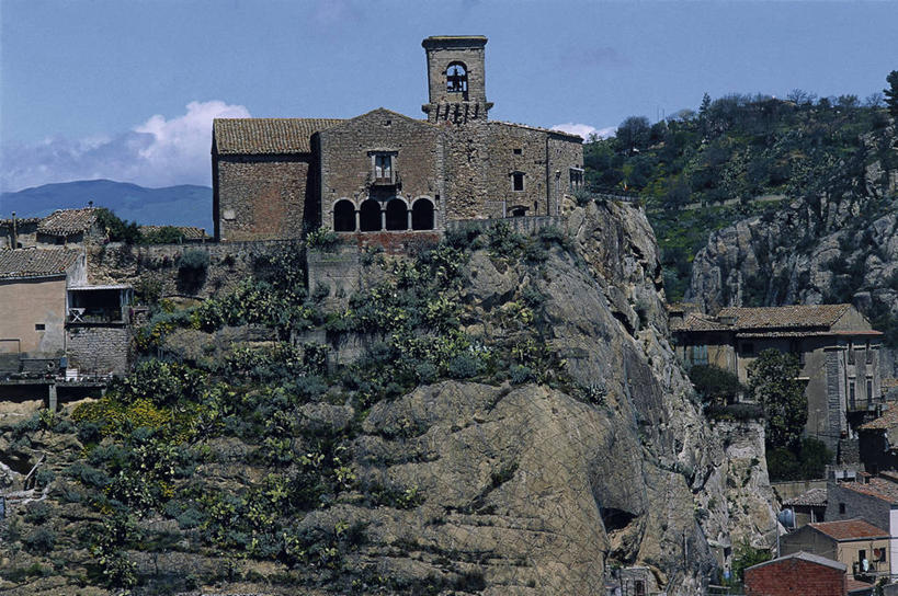 无人,横图,室外,白天,旅游,度假,美景,山,建筑,意大利,欧洲,景观,云,拱门,首都,娱乐,树,天空,自然,享受,休闲,景色,放松,摄影,西西里,地中海文化,自然风光,意大利文化,尼科西亚,恩纳省,彩图