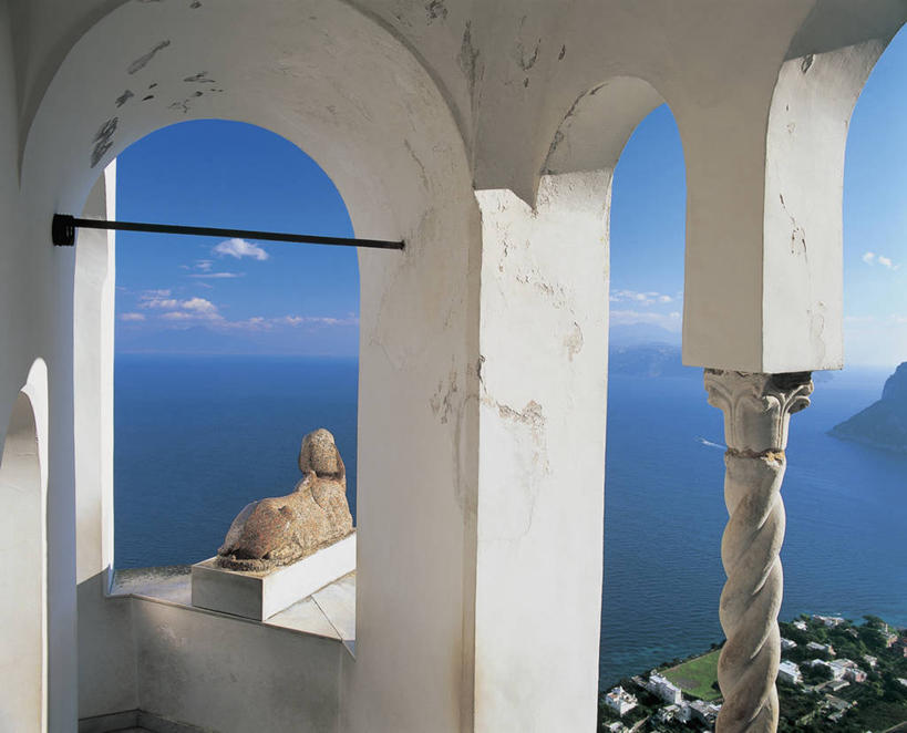 无人,横图,室内,白天,海洋,窗户,建筑,雕塑,意大利,欧洲,雕像,水平线,云,拱门,天空,摄影,地中海文化,意大利文化,卡普里,坎帕尼亚,彩图