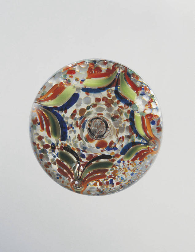 无人,竖图,室内,特写,花纹,形状,装饰,透明,圆形,设备,物品,花,一个,工艺品,摄影,单个,式样,几何形状,纸镇,设计,彩图,影棚拍摄