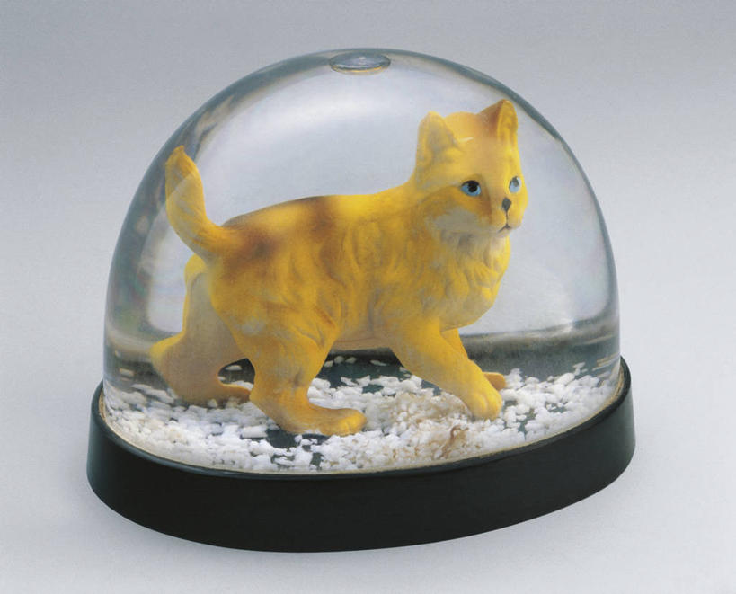 无人,横图,室内,特写,白色背景,宠物,猫,玩具,雕塑,艺术,装饰,透明,雕刻,雕像,商品,一个,动物,纪念品,工艺品,家畜,摄影,单个,纪念,美术,创造力,记忆,主题,猫科动物,陈列,功能,美学,雪花球,想法,彩图,影棚拍摄