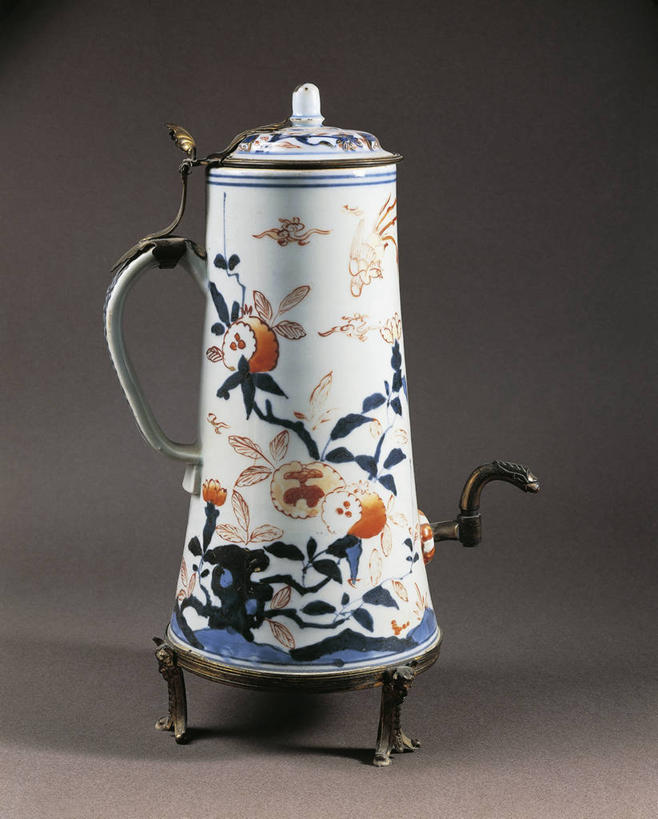 无人,竖图,室内,奢侈,珠宝,日本,中国,矿石,陶瓷制品,一个,陶器,摄影,单个,昂贵,贵重,宝石,坚定,东亚,宝贵,美术工艺,彩图,影棚拍摄,人工宝石,人造宝石