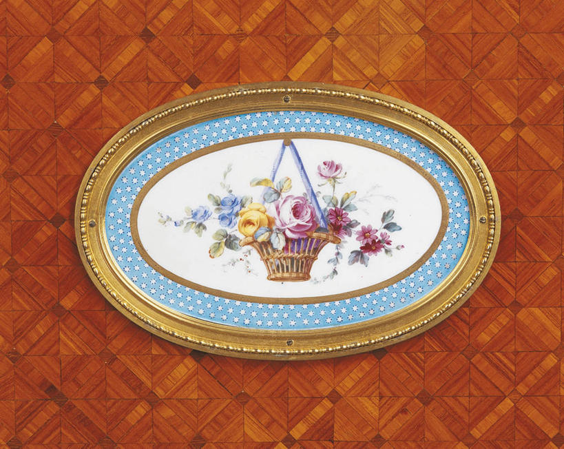 无人,横图,室内,奢侈,珠宝,法国,木制,矿石,陶瓷制品,古典,花,工业,摄影,昂贵,贵重,宝石,坚定,中欧,宝贵,式样,美术工艺,彩图,影棚拍摄,人工宝石,人造宝石