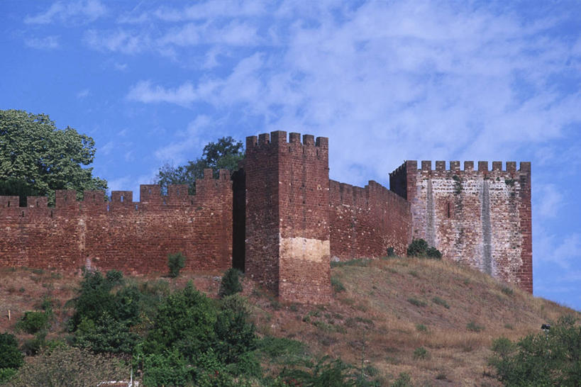 无人,横图,室外,白天,山,建筑,葡萄牙,城堡,纪念碑,围墙,历史,摄影,要塞,欧洲文化,伊比利亚半岛,古代史,彩图,时代