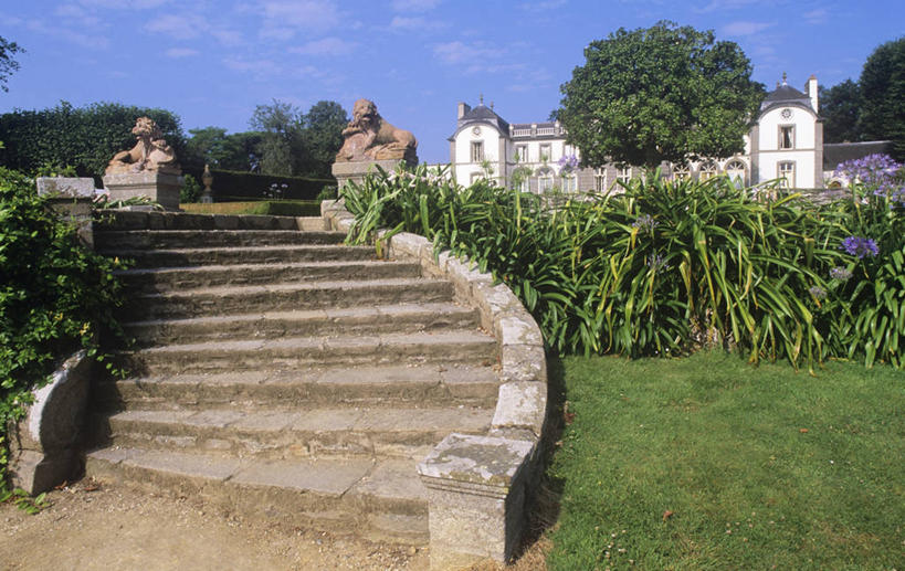无人,横图,室外,白天,植物,建筑,法国,欧洲,城堡,纪念碑,历史,台阶,草,树,地标建筑,摄影,园林,布列塔尼,西欧,法兰西,法国文化,中欧,法兰西共和国,法兰西第五共和国,布列塔尼半岛,布列塔尼地区,伊勒.维莱讷省,彩图