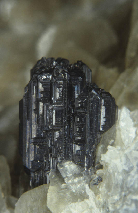 无人,竖图,室内,抽象,水晶,一个,自然,摄影,单个,环境,肌理,地质学,矿物质,自然地理,岩石,彩图,影棚拍摄,车轮矿