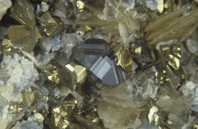 无人,横图,室内,抽象,水晶,自然,摄影,环境,肌理,地质学,矿物质,自然地理,岩石,彩图,影棚拍摄,车轮矿