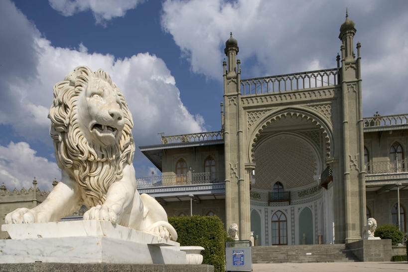 无人,建筑师,宫殿,横图,室外,仰视,安全,建筑,狮子,欧洲,乌克兰,城堡,大理石,创意,摄影,创新,新意,克里米亚,自然地理,设计,彩图,低角度拍摄