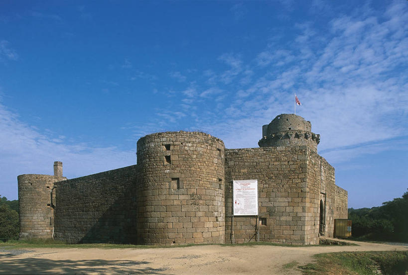 无人,横图,室外,白天,建筑,法国,城堡,围墙,历史,石墙,摄影,布列塔尼,中欧,自然地理,彩图,旅行