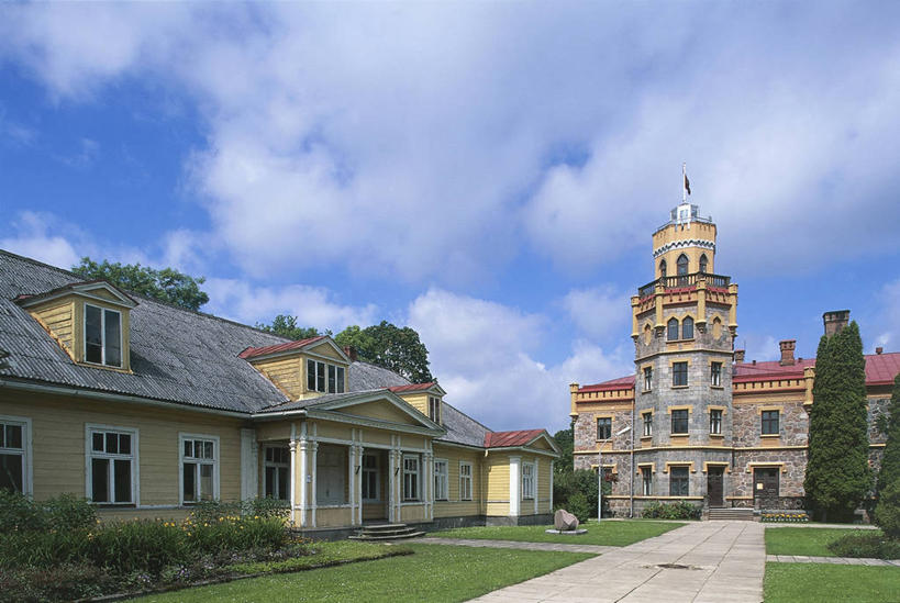 无人,横图,室外,安全,建筑,欧洲,拉脱维亚,城堡,云,天气,天空,摄影,园林,斯图加特,自然地理,彩图,新宫殿,波罗的海三国