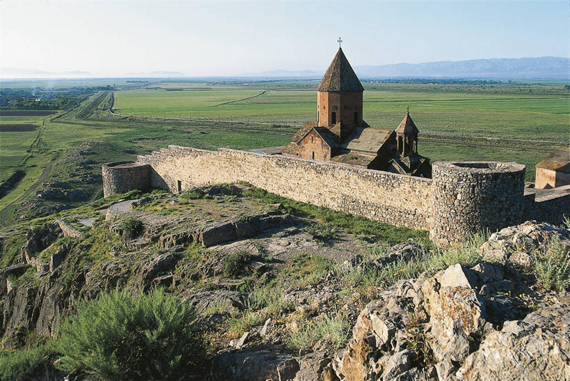 无人,横图,室外,背景,山,亚美尼亚,亚洲,树,摄影,宗教,灌木,基督教,修道院,自然地理,休眠火山,岩石,彩图,外高加索