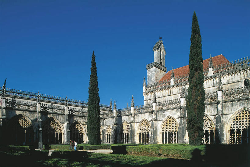 无人,横图,室外,建筑,葡萄牙,欧洲,联合国,树,摄影,回廊,园林,南欧,修道院,伊比利亚半岛,皇室,葡萄牙共和国,多米尼加共和国,自然地理,彩图,莱里亚,科英布拉区,联合国教科文组织,巴塔利亚