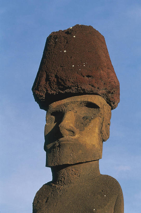 无人,竖图,室外,白天,雕塑,复活节岛,智利,标志,符号,联合国,宏伟,历史,标识,顶部,一个,天空,地标建筑,南美,摄影,单个,部分,南美洲,国家公园,拉丁美洲,美洲,复活节岛石像,波利尼西亚,万里无云,摩艾石像,亚美利加洲,南亚美利加洲,复活岛,智利共和国,性别符号,古代文明,摩艾像,拉帕努伊国家公园,美术工艺,波利尼西亚群岛,彩图,旅行,复活节岛人像,赫布亚岛,拉帕努伊岛,毛埃石像,摩阿仪,摩埃石像,莫阿伊,帕赛兰,伊斯特岛,男性符号,联合国教科文组织,拟人,郊野公园