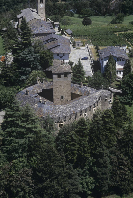 无人,竖图,俯视,航拍,室外,白天,建筑,意大利,城堡,历史,摄影,鸟瞰,意大利文化,彩图,高角度拍摄