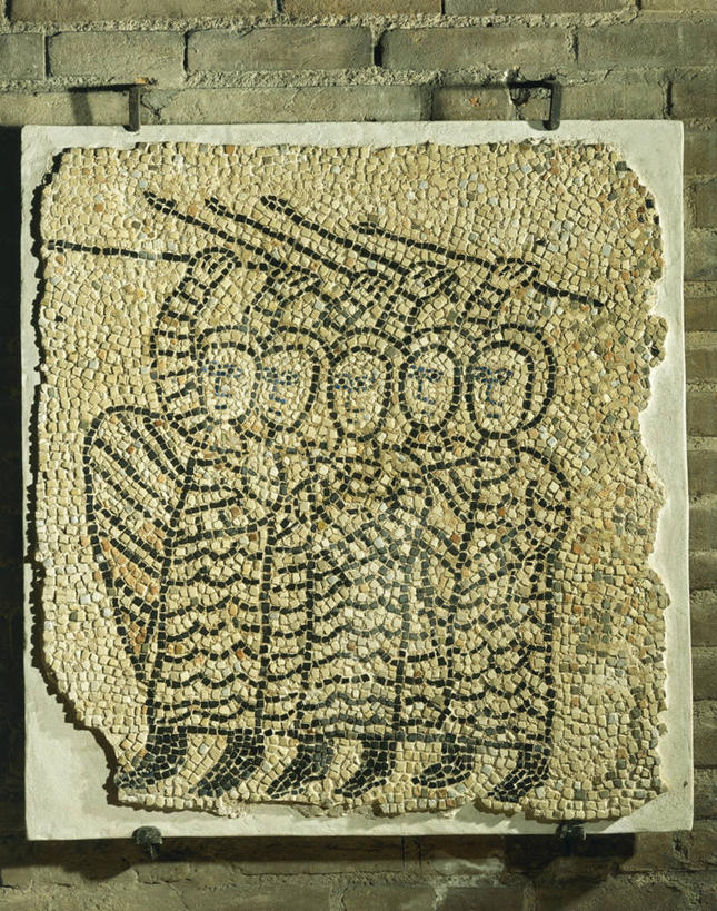 无人,教堂,竖图,方图,室内,意大利,欧洲,一排,士兵,花纹,整齐,冲突,图案,拿着,历史,砖墙,排列,一个,摄影,宗教,单个,伊斯兰教,基督教,队列,南欧,打斗,长矛,意大利共和国,拉韦纳,一致,艾米利亚.罗马涅,艾米利亚.罗马涅大区,彩图