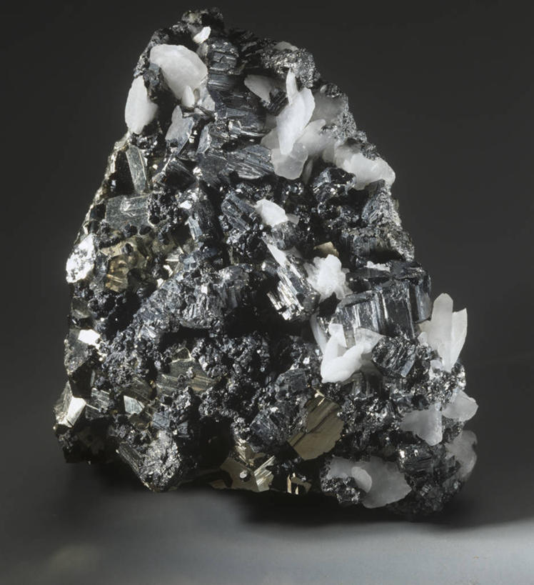 无人,竖图,光线,光芒,灰色,自然,摄影,地质学,矿物质,岩石,彩图,影棚拍摄,车轮矿