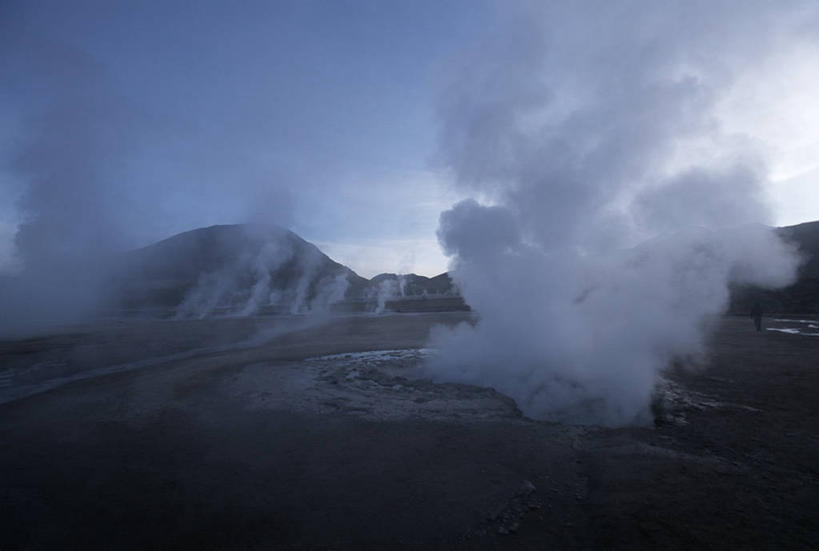 无人,横图,室外,旅游,度假,时尚,美景,沙漠,水,温泉,智利,蒸汽,地形,景观,黎明,娱乐,自然,享受,休闲,t台,景色,南美,放松,摄影,宁静,环境,南美洲,拉丁美洲,自然风光,美洲,将军,间歇泉,亚美利加洲,南亚美利加洲,智利共和国,地质学,死水,时装表演,时装秀,安托法加斯塔大区,t型台,走秀,自然地理,彩图,精力