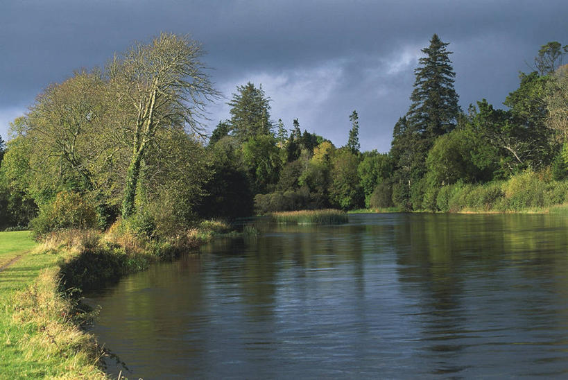 无人,横图,室外,白天,旅游,度假,美景,水,多云,爱尔兰,欧洲,景观,流水,联系,娱乐,风景,天空,自然,享受,休闲,景色,放松,摄影,宁静,运河,环境,西欧,自然风光,北欧,爱尔兰共和国,康诺特省,梅奥郡,自然地理,彩图