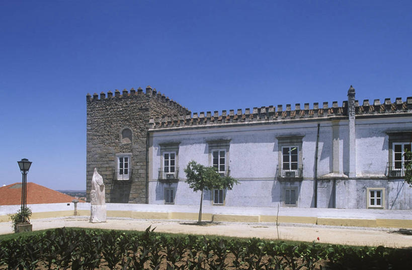 无人,宫殿,横图,室外,白天,建筑,葡萄牙,历史,天空,地标建筑,摄影,园林,宁静,伊比利亚半岛,万里无云,阿连特茹,埃武拉,彩图,旅行