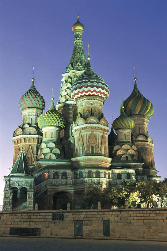 无人,竖图,室外,夜晚,建筑,欧洲,俄罗斯,亚洲,光亮,首都,历史,地标建筑,摄影,照亮,红场,莫斯科,俄联邦,俄罗斯联邦,莫斯科州,五海之港,圣巴索大教堂,波克罗夫斯基教堂,圣巴索教堂,圣巴西利亚大教堂,莫斯科红场,圣巴西尔大教堂,彩图,旅行,大教堂,俄罗斯文化,柏拉仁诺教堂