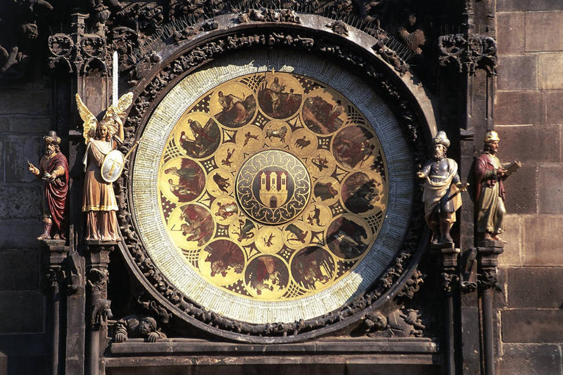 无人,横图,室外,白天,仰视,城市,建筑,欧洲,捷克,时间,数字,文字,首都,历史,地标建筑,摄影,部分,准确,钟面,中欧,捷克共和国,波西米亚,布拉格,钟,彩图,低角度拍摄,广角