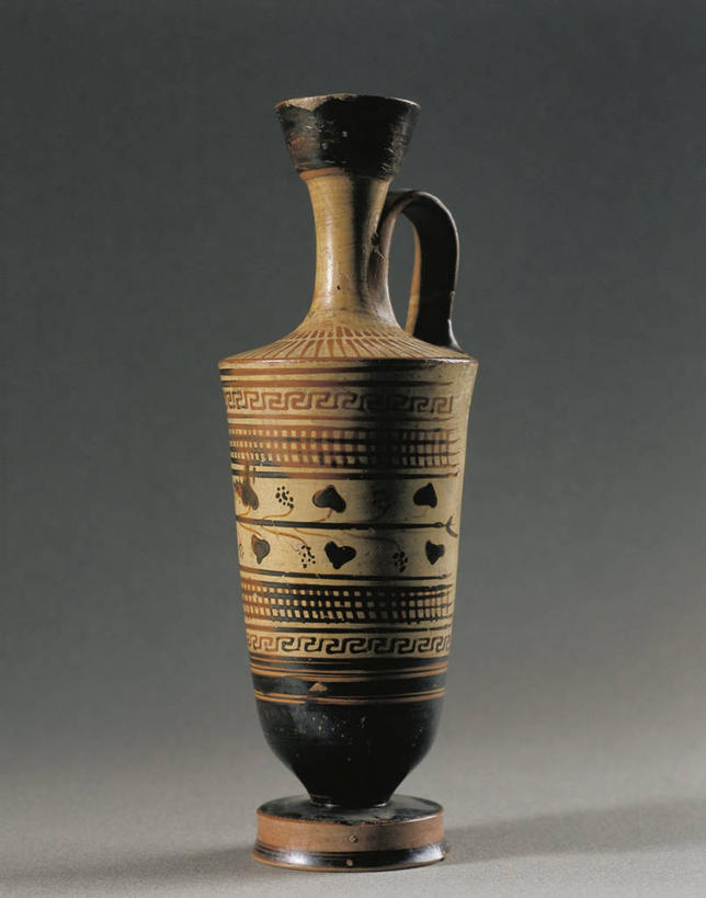 无人,竖图,室内,特写,花瓶,叶子,陶瓷制品,一个,把手,香水,摄影,单个,希腊文化,古希腊,古代文明,式样,美术工艺,彩图,影棚拍摄,传统文化