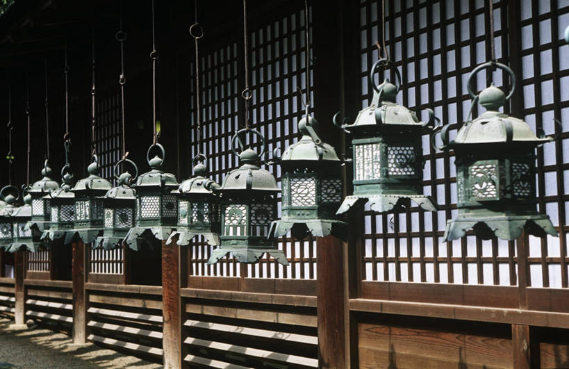 无人,横图,室外,白天,建筑,奈良县,日本,亚洲,一排,吊挂,悬挂,日本文化,整齐,灯笼,挂,排列,地标建筑,摄影,队列,东亚,本州,本州岛,日本国,近畿地方,春日大社,近畿,美术工艺,彩图