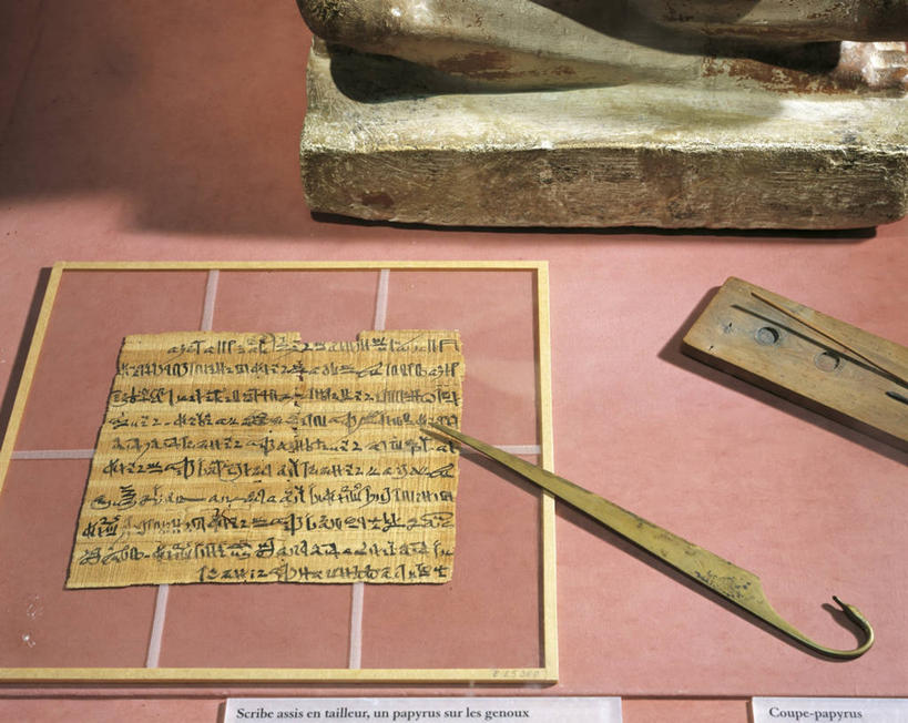 无人,横图,俯视,特写,通讯,字母,古代,刀,通信,摄影,铜,象形文字,古埃及文明,古代文明,彩图,高角度拍摄,影棚拍摄