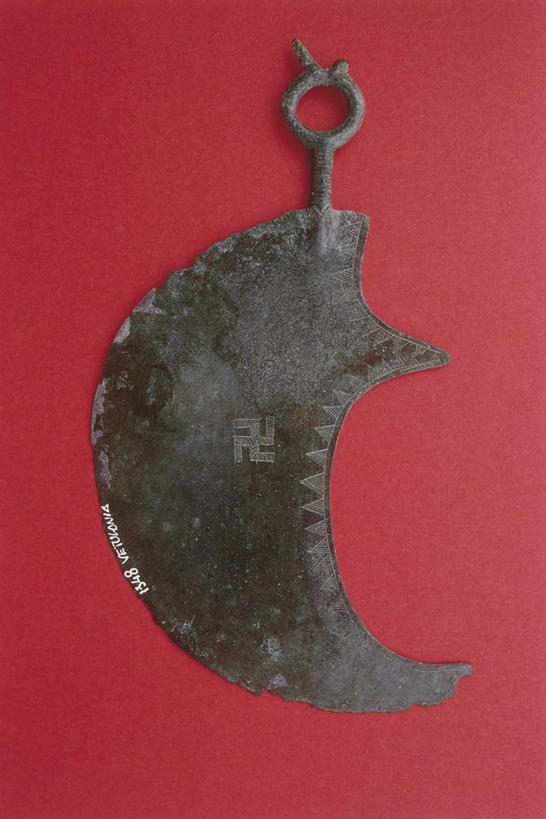 无人,横图,竖图,意大利,标志,文字,字符,字母,历史,标识,古代,一个,摄影,单个,托斯卡纳区,青铜,古代文明,美术工艺,剃刀,彩图,影棚拍摄,党徽,纳粹万字符,万字符,雕刻术,过去