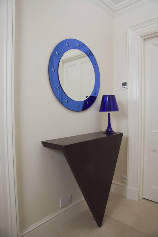 无人,竖图,室内,白天,家具,镜子,桌子,现代,英格兰,灯,摄影,切尔滕汉姆,彩图