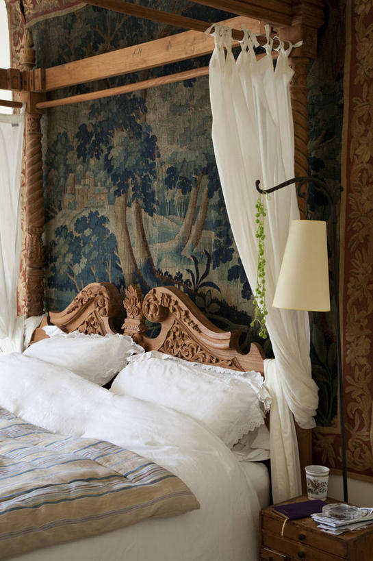 无人,竖图,室内,白天,床,卧室,纺织品,装饰,床上用品,英格兰,白色,摄影,古董,挂毯,彩图,四柱床