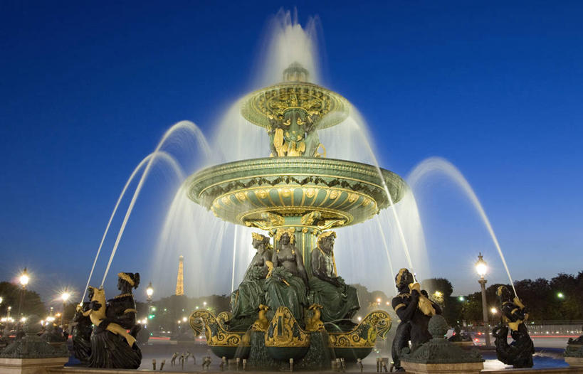 无人,广场,横图,室外,夜晚,正面,旅游,度假,树林,植物,标志建筑,地标,建筑,路灯,照明,雕塑,法国,巴黎,欧洲,阴影,艺术,装饰,光线,雕刻,雕像,影子,灯光,首都,娱乐,建设,灯,树,树木,绿色,自然,工艺品,享受,休闲,旅游胜地,放松,生长,成长,纪念,照亮,美术,照明设备,西欧,法兰西,主题,陈列,法兰西共和国,协和广场,功能,美学,法兰西第五共和国,巴黎协和广场,法兰西岛,法兰西岛大区,彩图,巴黎省,巴黎市