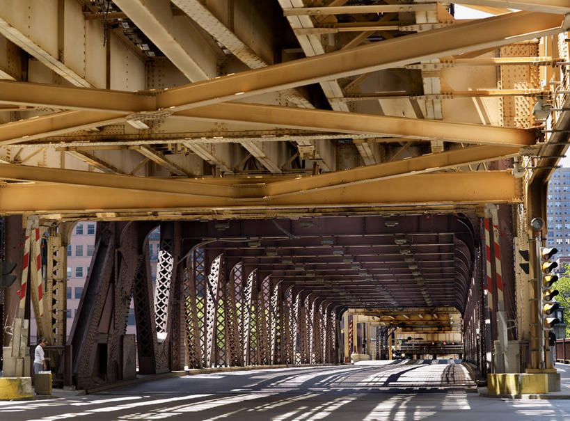 无人,横图,室外,白天,正面,度假,美景,植物,城市风光,城市,道路,路,公路,美国,阴影,光线,影子,景观,交通,娱乐,树,树木,绿色,阳光,自然,享受,休闲,景色,放松,生长,成长,北美,北美洲,美洲,伊利诺斯州,芝加哥,廊桥,世界屠猪城,巨肩之城,劳动之城,伊利诺伊,伊利诺伊州,伊利诺州,芝加哥市,芝城,林肯之地,北亚美利加洲,亚美利加洲,蜈蚣桥,虹桥,马路,彩图,美利坚合众国