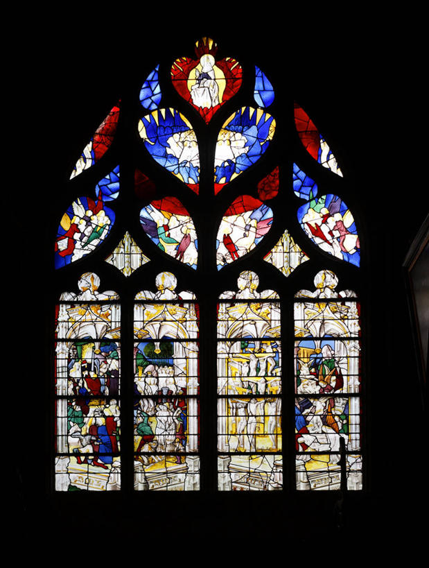 无人,教堂,竖图,室内,白天,正面,旅游,度假,名胜古迹,标志建筑,地标,建筑,法国,巴黎圣母院,欧洲,阴影,节日,遗迹,装饰,反射,影子,古迹,文化,文物,娱乐,建设,古建筑,祈祷,享受,休闲,健康,旅游胜地,放松,许愿,宗教,信仰,纪念,哥特式,华丽,修饰,祈求,点缀,基督教,西欧,法兰西,信念,古文明,哥特式建筑,法兰西共和国,巴黎圣母院大教堂,省会,衬托,美观,雅致,雅观,法兰西第五共和国,彩绘玻璃,彩色玻璃,教堂玻璃,艺术玻璃,奥弗涅,奥弗涅大区,平安,彩图,大教堂,礼拜堂,阿列省,穆兰,穆兰区