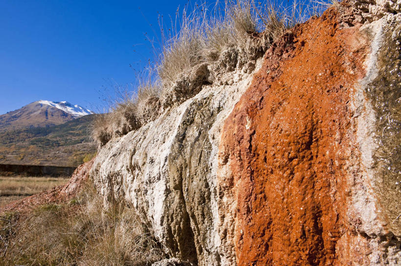 无人,横图,室外,白天,正面,旅游,度假,石头,美景,山,山脉,植物,法国,欧洲,阴影,枯萎,光线,石子,影子,景观,山峰,枯草,山峦,娱乐,草,黄色,蓝色,蓝天,天空,阳光,自然,群山,天,享受,休闲,景色,放松,晴朗,西欧,法兰西,自然风光,万里无云,法兰西共和国,法兰西第五共和国,普罗旺斯.阿尔卑斯.蓝色海岸,普罗旺斯.阿尔卑斯.蓝色海岸大区,上阿尔卑斯省,石块,岩石,晴空,晴空万里,彩图,里苏,布里昂松区