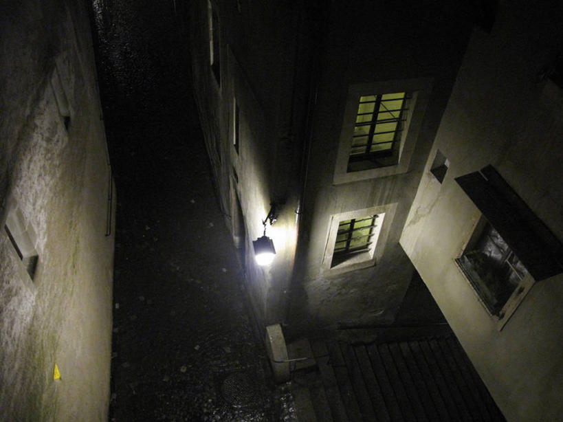 无人,横图,室外,仰视,建筑,路灯,古城,摄影,照亮,日内瓦,彩图,低角度拍摄,巷