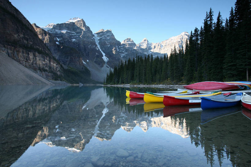 无人,横图,室外,白天,旅游,湖,美景,雪山,加拿大,反射,地形,景观,水面,风景,自然,景色,摄影,自然风光,独木舟,亚伯达,彩图,皮船