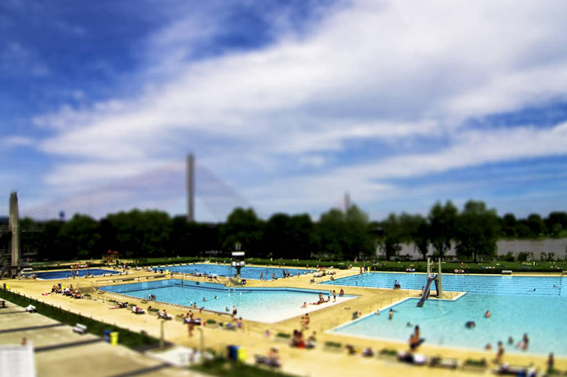 游泳池,横图,室外,白天,德国,云,放松,摄影,移轴摄影,波恩,彩图