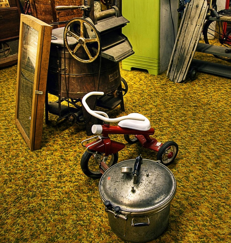 无人,竖图,俯视,室内,地毯,镜子,美国,三轮车,历史,缝纫机,四个,摄影,古董,阿肯色州,休闲活动,高角度拍摄,过去