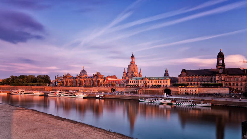 无人,横图,室外,白天,天际线,建筑,德国,反射,黄昏,摄影,德国文化,易北河,德累斯顿,德累斯顿圣母教堂,彩图,驳船