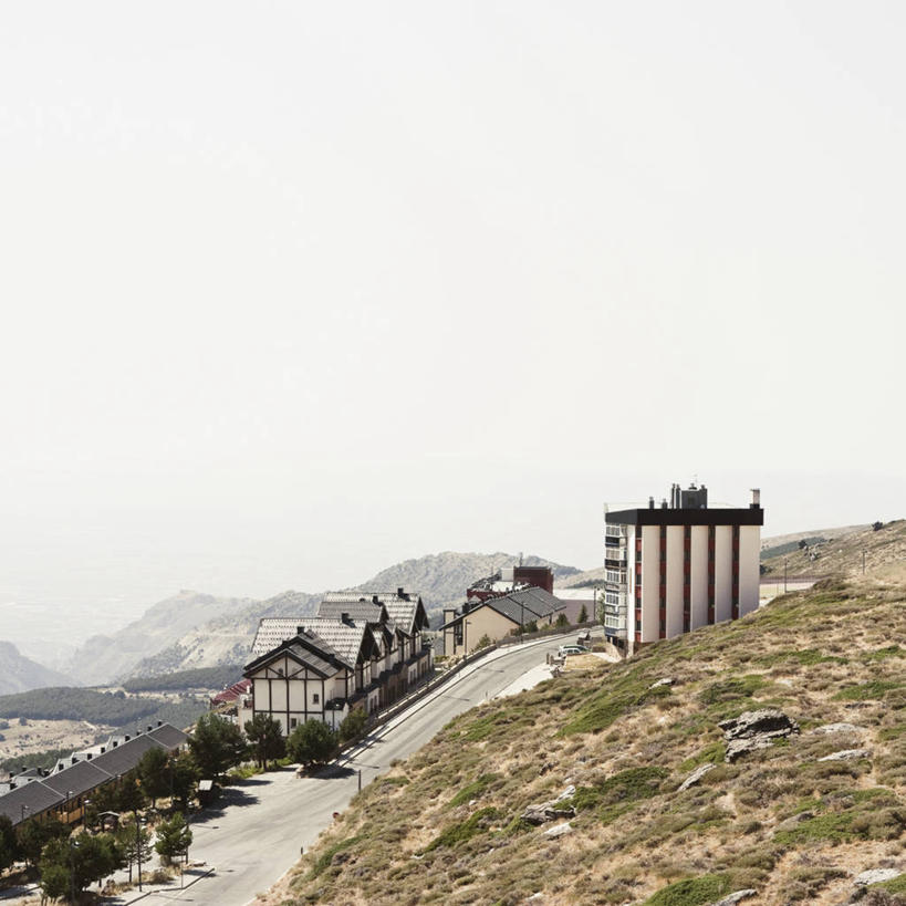 无人,方图,俯视,室外,白天,留白,旅游,度假,美景,山,西班牙,美国,景观,乡村,娱乐,格拉纳达,自然,享受,休闲,滑雪场,景色,放松,摄影,北美,北美洲,自然风光,美洲,安达路西亚,内华达州,北亚美利加洲,亚美利加洲,内华达,北美艾灌木丛州,产银之州,银山州,银之州,彩图,高角度拍摄,美利坚合众国,安达卢西亚山脉