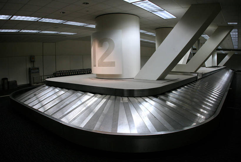 无人,机场,横图,室内,白天,度假,旅途,建筑,日光,美国,标志,数字,文字,字符,标识,摄影,阿拉伯数字,横梁,加利福尼亚,旧金山,横杆,彩图,旅行