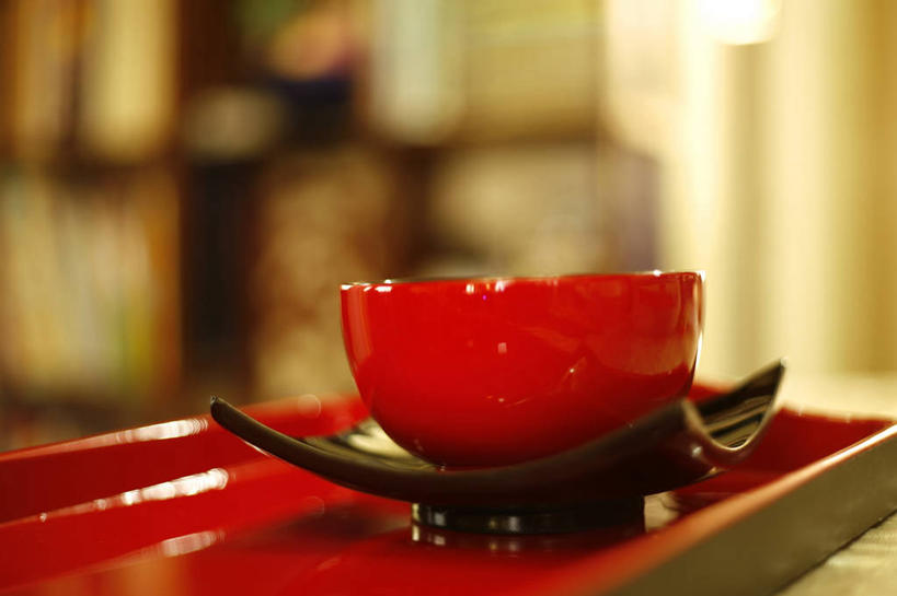 无人,横图,室内,特写,白天,菲律宾,光线,陶瓷制品,光芒,杯,红色,盘子,茶碟,摄影,简单,彩图