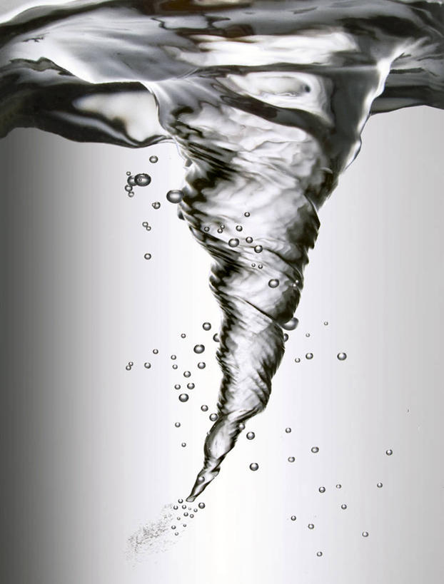 无人,竖图,水下,水,灰色背景,漩涡,摄影,纯净,漩涡形,彩图,影棚拍摄