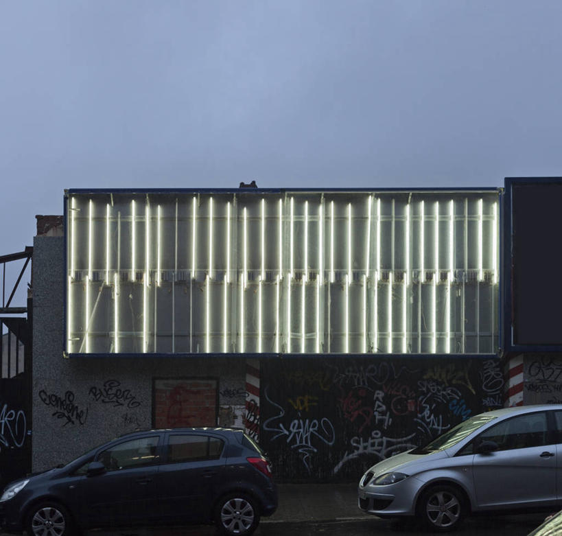 无人,方图,室外,汽车,西班牙,首都,布告栏,黄昏,马德里,摄影,电,照亮,下降,荧光灯,彩图