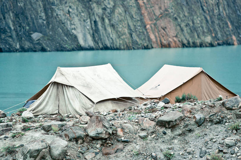 无人,横图,室外,白天,湖,巴基斯坦,帐篷,自然,摄影,工程,露营,改变,发展,岩石,彩图,喀喇昆仑公路