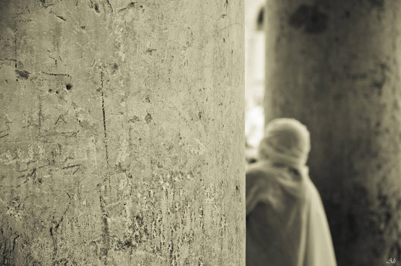 成年人,一个人,横图,室内,特写,白天,叙利亚,仅一个女性,墙,首都,摄影,宗教,伊斯兰教,清真寺,大清真寺,大马士革,倭马亚大清真寺,彩图,传统服装,传统文化