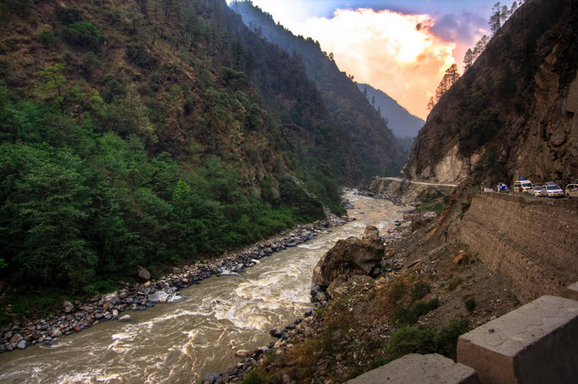 无人,横图,室外,白天,河流,美景,山,山脉,水,路,印度,亚洲,景观,云,风景,天空,自然,景色,摄影,宁静,自然风光,南亚,印度共和国,彩图,乌塔兰契尔邦